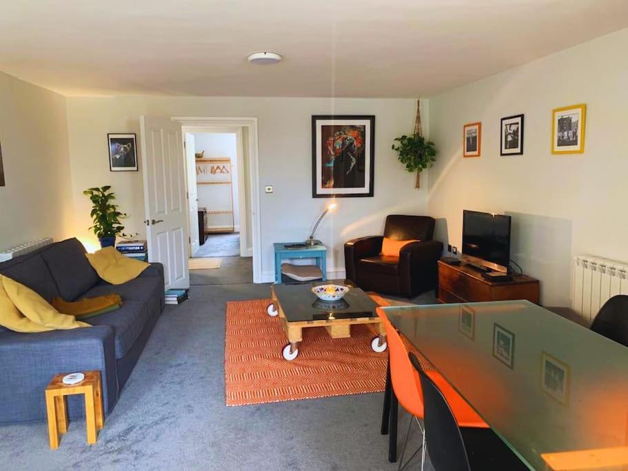 No.2 Folkestone Apartment ภายนอก รูปภาพ